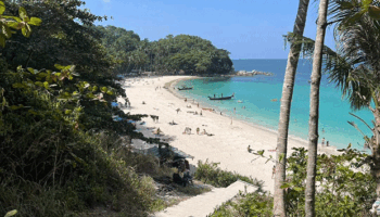 Алкоголь и лежаки будут запрещены на пляже hideaway на Пхукете