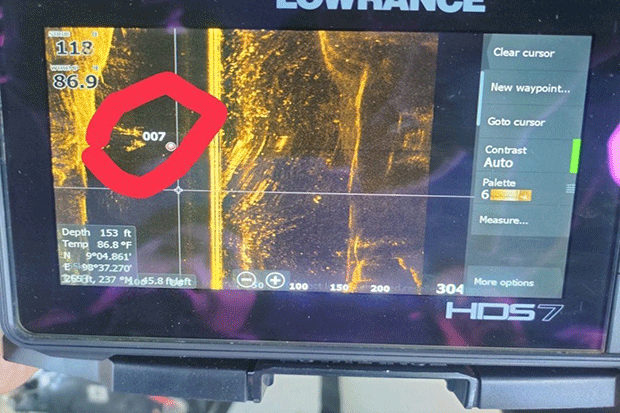 Поиски пропавшего британского байдарочника продолжаются