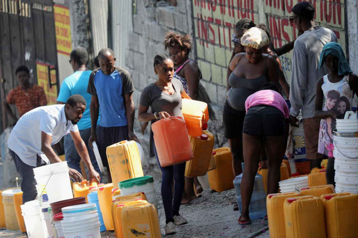 МИД выпустил предупреждение о поездках на Гаити