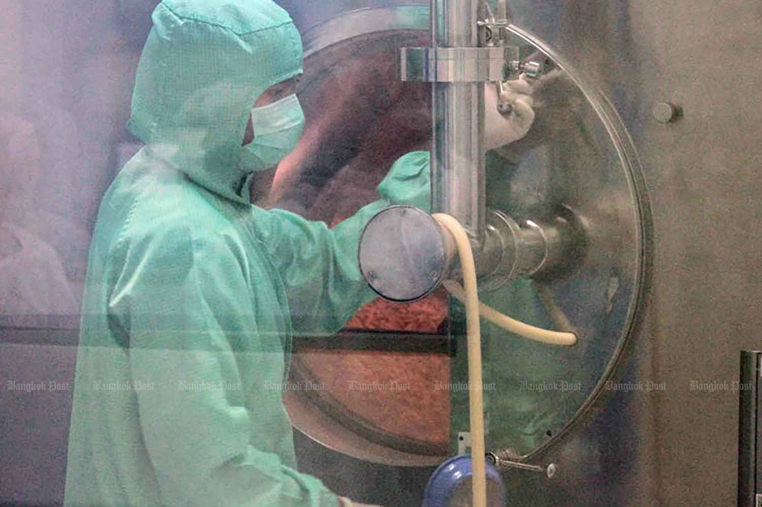 Правительство может расширить доступ к лекарствам от ВИЧ