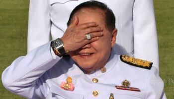 Борцов со взяточничеством оштрафовали за секретность часов Prawit