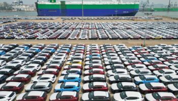 США вводят серьезные пошлины на китайские электромобили и полупроводники