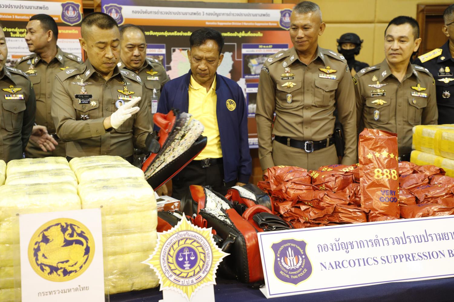 21 арест последовал за крупными арестами наркоторговцев