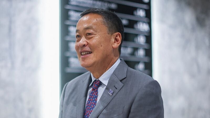 Анализы премьер-министра Таиланда Сретты Тависин дали положительный результат на Covid-19