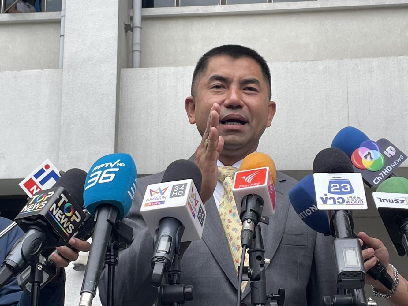 "Большая шутка" бросает вызов премьер-министру из-за приказа об увольнении