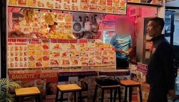 Двое граждан Бирмы арестованы за незаконную торговлю шашлыками в Краби