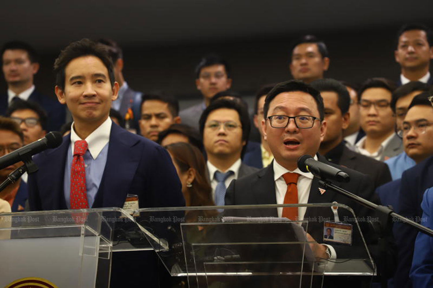 Еврокомиссия защищает требование суда о роспуске MFP