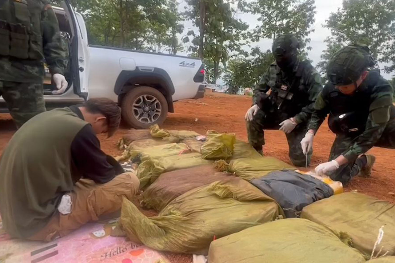 Контрабандный метамфетамин изъят после преследования в Чиангмае