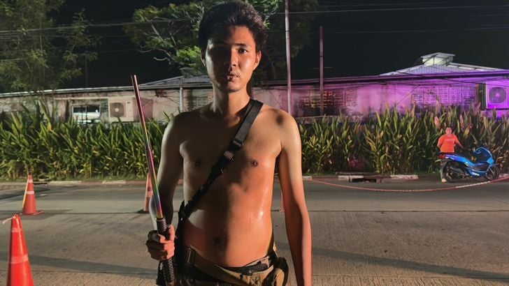 Охранник спас жителя от нападения с ножом в Банг-Пхли