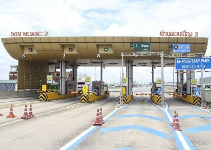 Плата за проезд на платной дороге Донмыанг вырастет до 10 бат