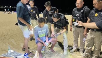 Пляжный продавец арестован в Паттайе за незаконную продажу алкоголя