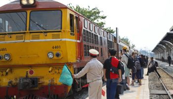 Поездка на поезде из Бангкока в Пекин становится все ближе с началом пробного запуска