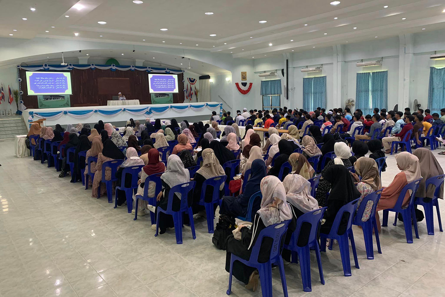 Полигамные малазийцы, вступающие в брак в Таиланде