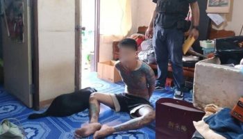 Полиция Бангкока арестовала мужчину за продажу модифицированного холостого оружия