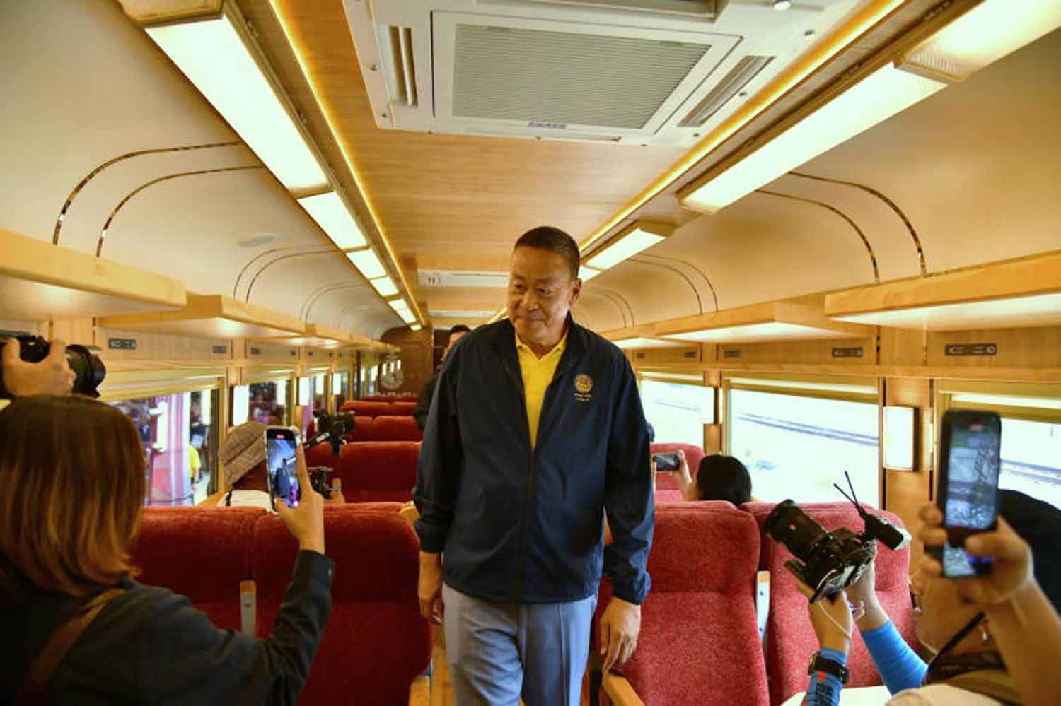 Премьер-министр Сретта заболел Covid-19