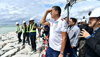 Премьер-министр Сретта стремится преобразить Районг и Чонбури