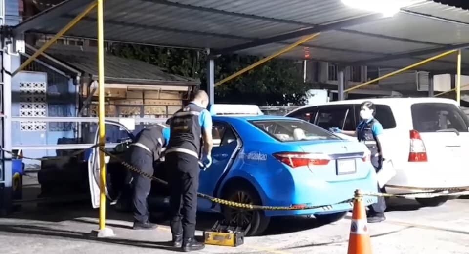 Пьяный тайский таксист найден мертвым в машине возле квартиры бывшей жены