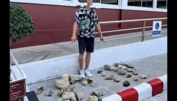 Россиянин арестован на Пхукете за кражу более 50 коралловых камней