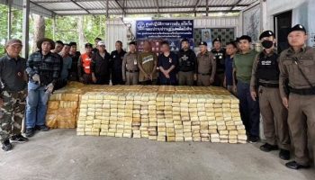 Спецоперация: полиция изъяла 12 миллионов таблеток метамфетамина в ящиках для пчеловодства