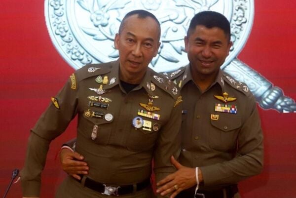 Торсак Суквимол восстановлен в должности начальника Национальной полиции