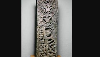 Чикагский музей вернет 900-летний артефакт в Таиланд