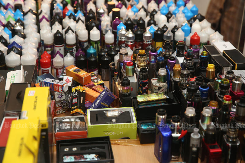 NHCO планирует ограничить использование вейпа детьми