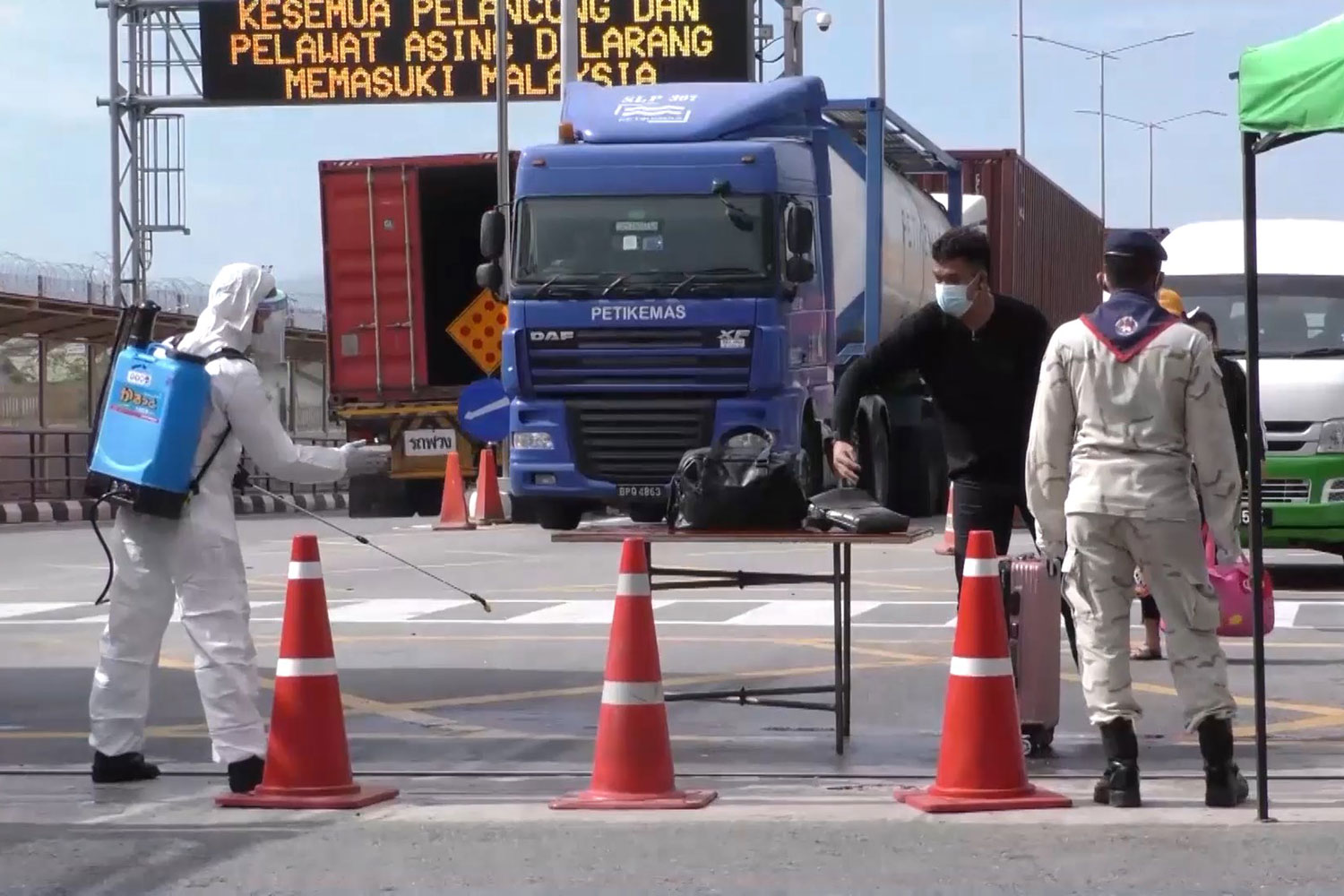 В Малайзии арестованы 64 тайских секс-работника