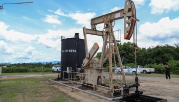 Военные хотят реконструировать нефтяное месторождение на севере Таиланда на сумму 300 млн баррелей