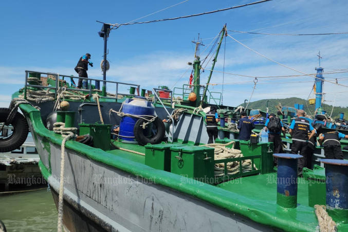 Выданы ордера на арест 6 тайских контрабандистов нефти