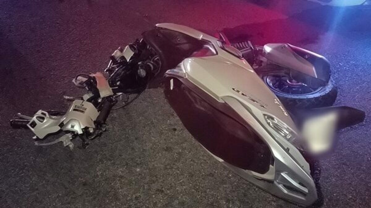 Два молодых байкера погибли при столкновении с грузовиком после уличных гонок