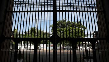 Департамент обещает ускорить расследование нападения на тюрьму