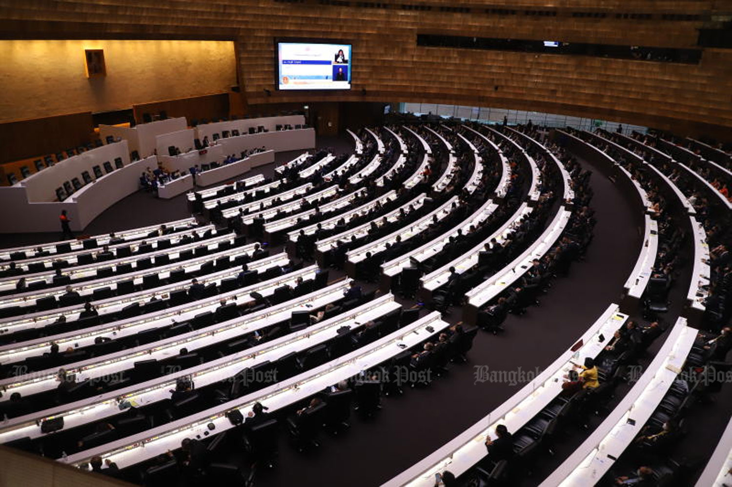 Законопроект об увеличении бюджета прошел первое слушание