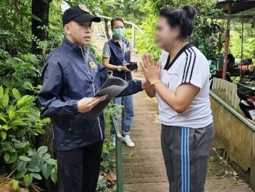 Звезду OnlyFans арестовали за откровенные видео с несовершеннолетними на улице