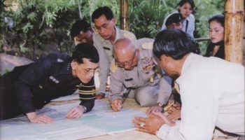 Король Ваджиралонгкорн выступает за равное образование для тайской молодежи