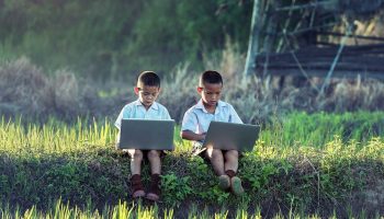 Министерство цифровой экономики запускает проект "Кодирование для лучшей жизни" - Бизнес-новости Таиланда