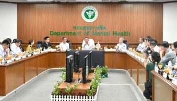 Министр здравоохранения активизирует работу горячей линии по вопросам психического здоровья