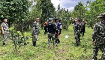 Мужчина из Таиланда рискует потерять зрение после того, как его растерзал медведь