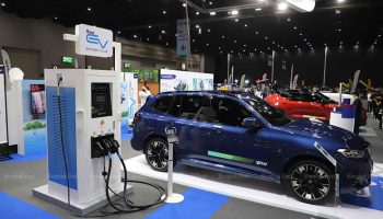 На семинаре в Японии рассказали, что гибриды еще экологичнее