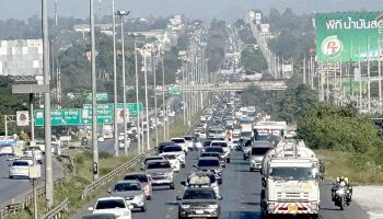 Набираем обороты! Royal Gazette добавляет изюминку бангкокским номерным знакам