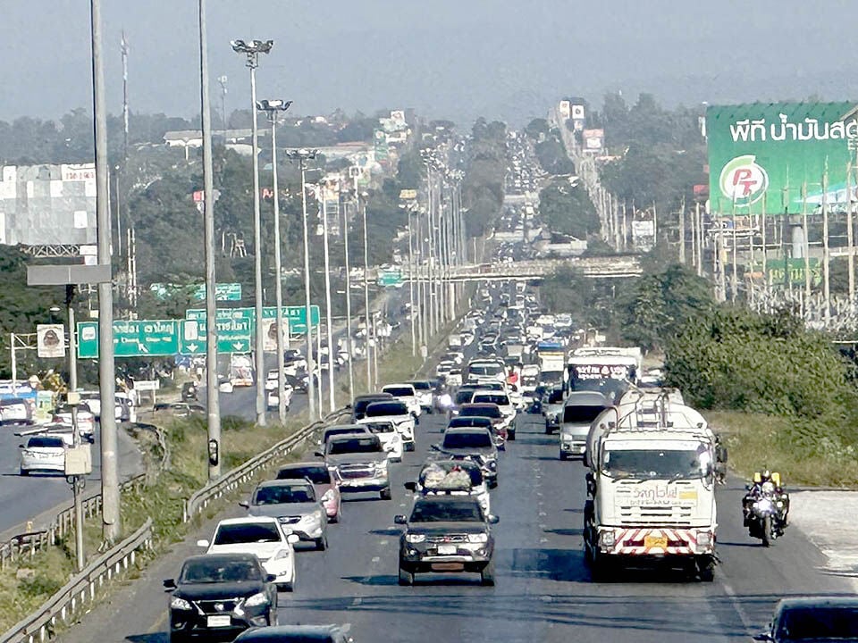 Набираем обороты! Royal Gazette добавляет изюминку бангкокским номерным знакам