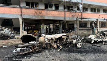 Начальник полицейского участка Ялы переведен в отставку после взрыва