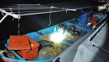 Нефтяные моря: полиция задержала 330-литровую незаконную партию нефти в Сатуне