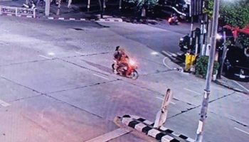 Община Чонбури помогает матери найти пропавшую 12-летнюю девочку