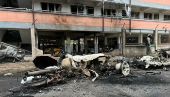 Перестановки в полиции в Яле после взрыва заминированного автомобиля привели к гибели одного человека, 34 получили ранения