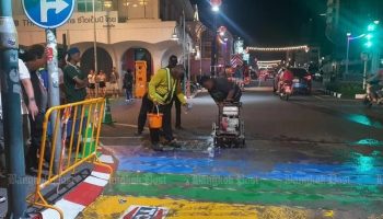 Пешеходные переходы на Пхукете закрашены радужной краской для обеспечения безопасности