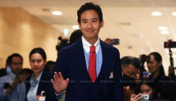 Пита настаивает на обещаниях Pheu Thai