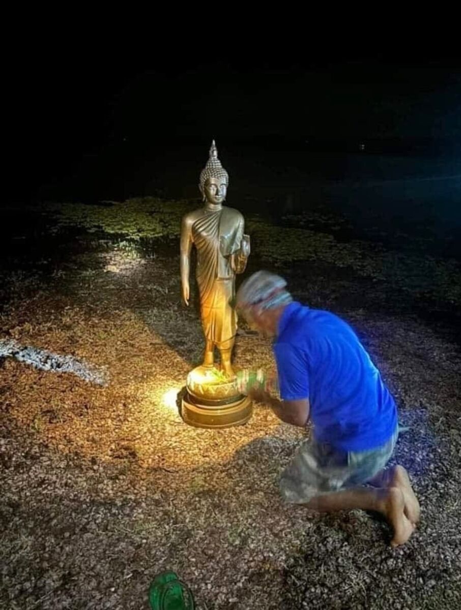 Потерянная статуя Будды найдена на плотине Сакхон Накхон спустя 20 лет