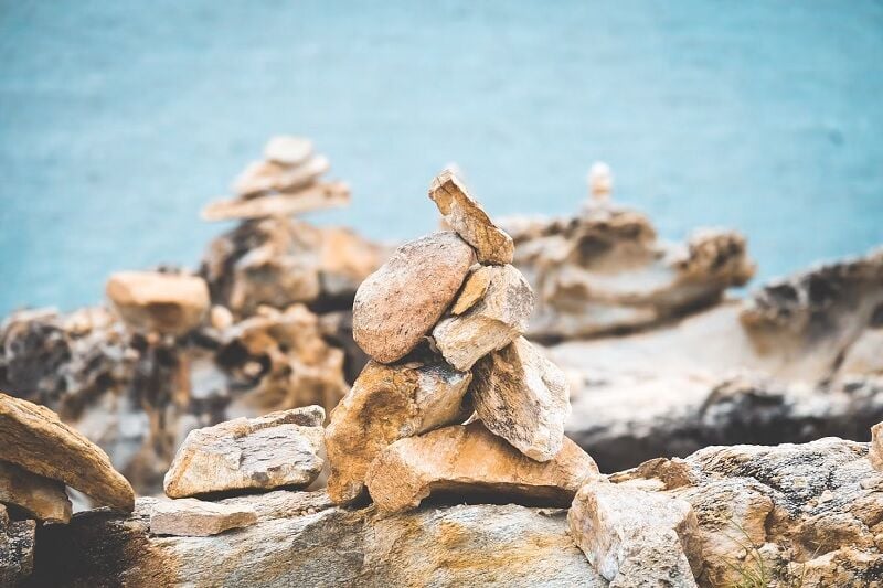 Правительство вводит более строгие туристические правила после инцидента с непристойным поведением