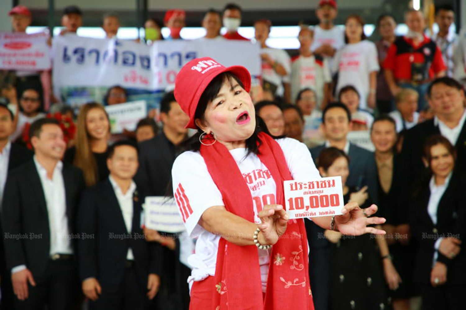 Премьер-министр раскроет более подробную информацию о раздаточном материале в среду