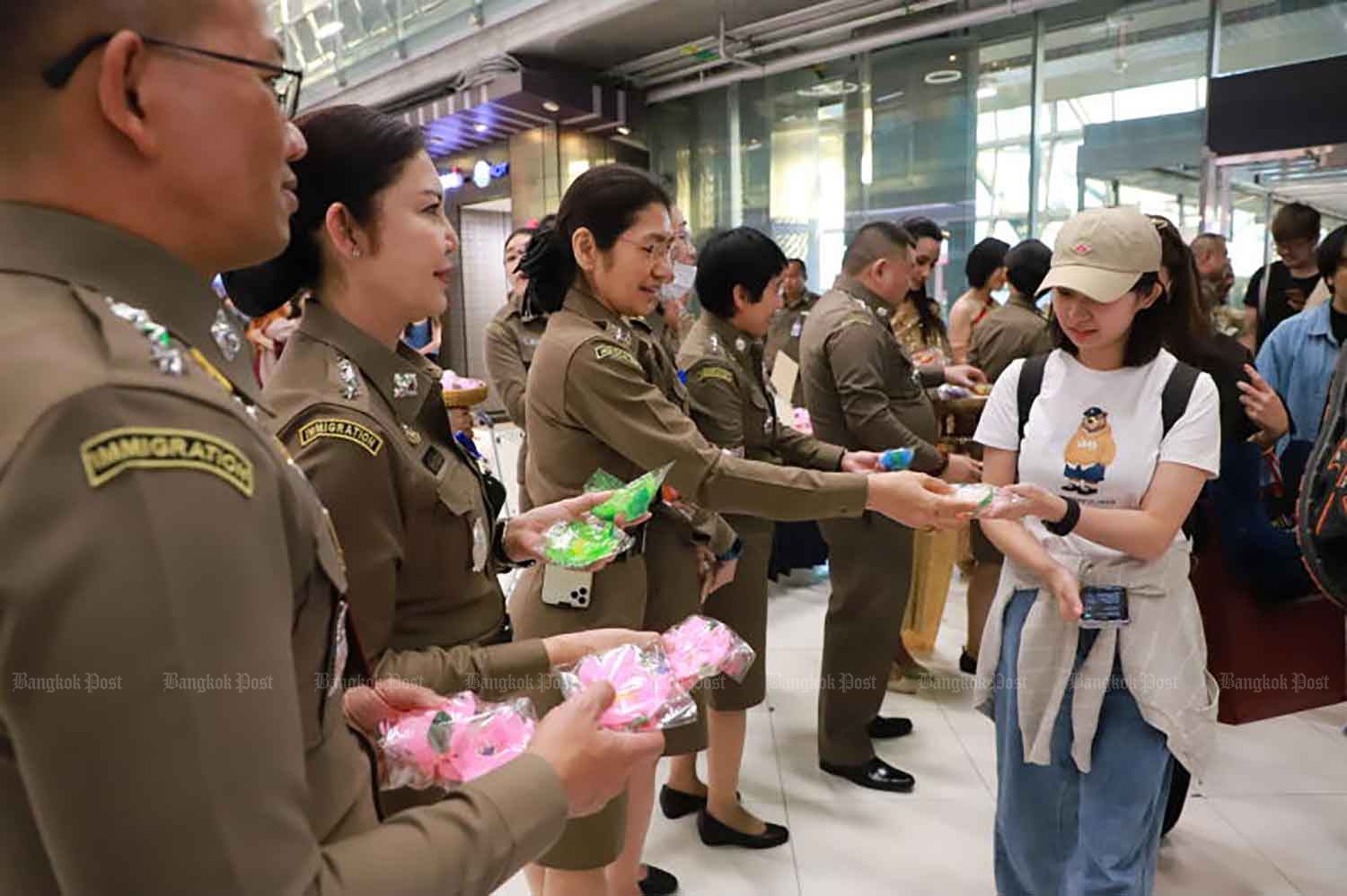 Премьер-министр Таиланда Сретта утвердит безвизовый режим для 93 стран